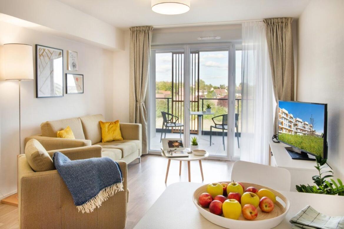 Domitys L'Alliacee - Residence Services Seniors Achères Εξωτερικό φωτογραφία